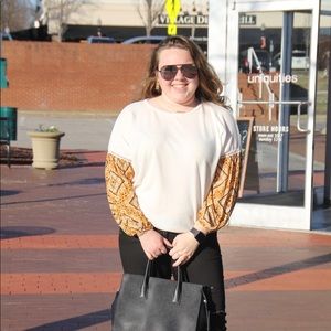 Meet your Posher, Danielle